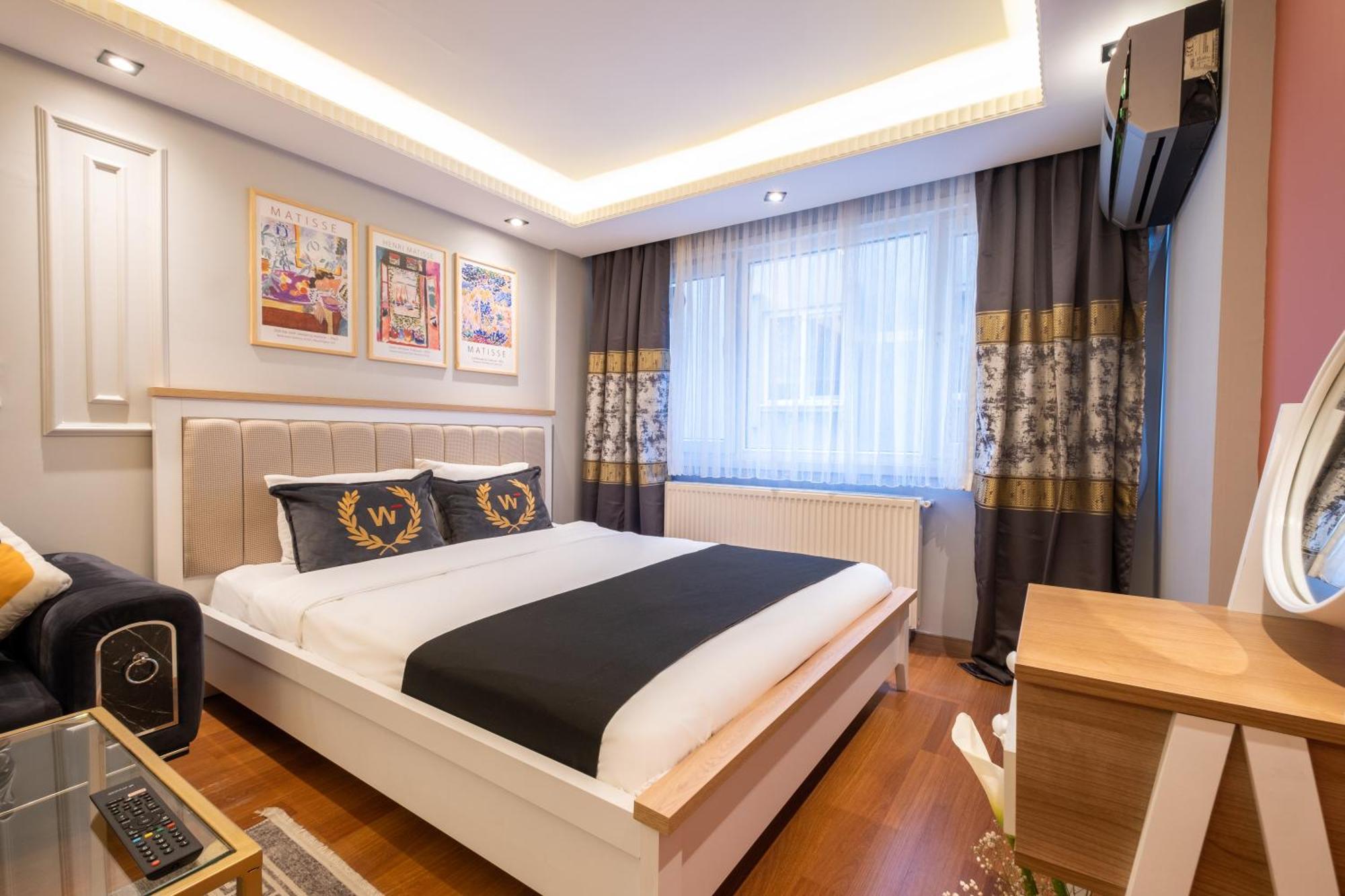 Fulya Sueit Istanbul